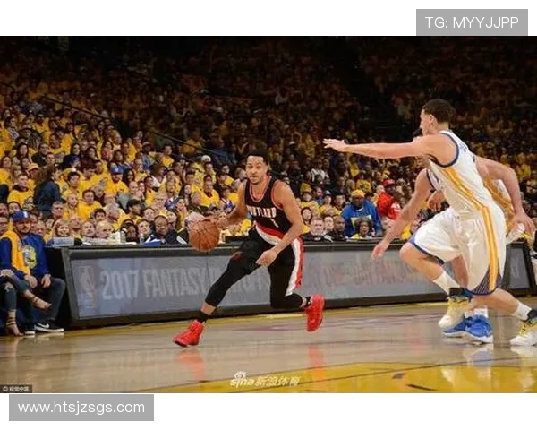 勇士与开拓者激战CCTV直播精彩回顾与赛后分析 勇士与开拓者激战CCTV直播精彩回顾与赛后分析